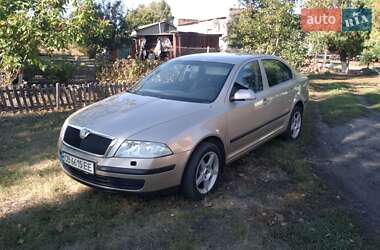 Лифтбек Skoda Octavia 2005 в Нежине