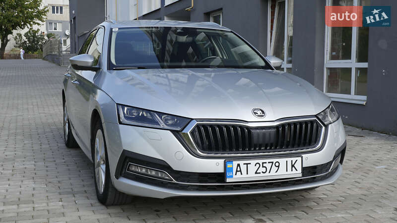 Универсал Skoda Octavia 2020 в Львове