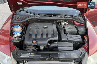 Лифтбек Skoda Octavia 2008 в 