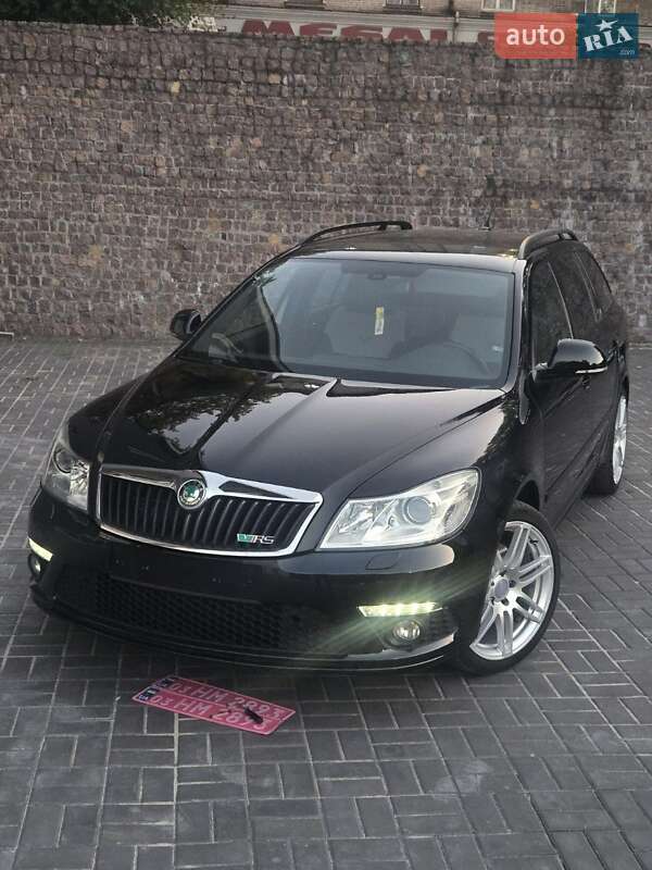 Универсал Skoda Octavia 2012 в Каменском