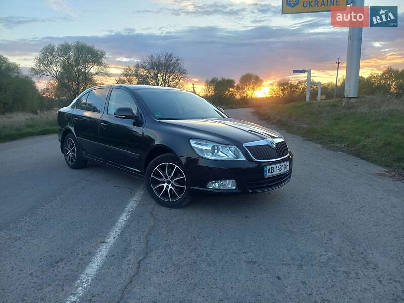Лифтбек Skoda Octavia 2012 в 