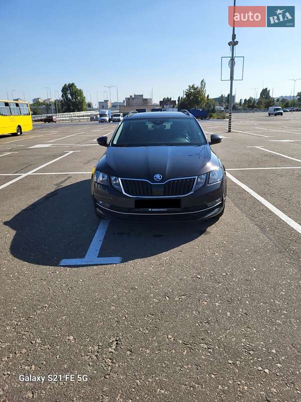 Универсал Skoda Octavia 2020 в 