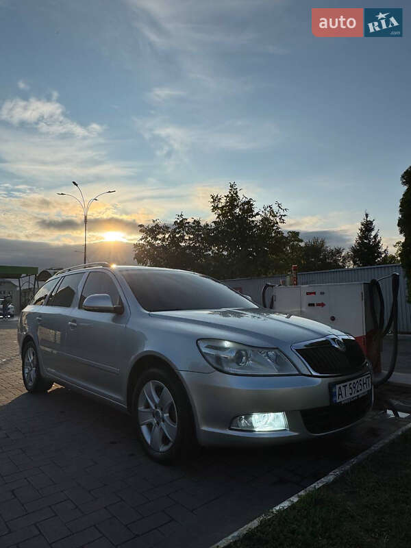 Универсал Skoda Octavia 2010 в Ивано-Франковске