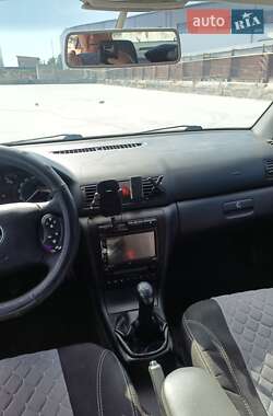 Ліфтбек Skoda Octavia 2002 в 