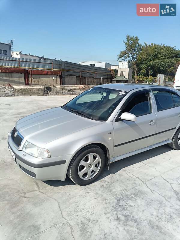 Skoda Octavia 2002