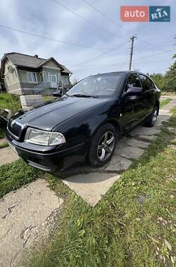 Лифтбек Skoda Octavia 2006 в Трускавце