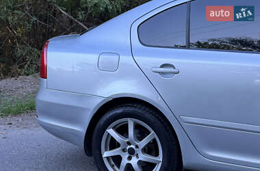 Лифтбек Skoda Octavia 2010 в 