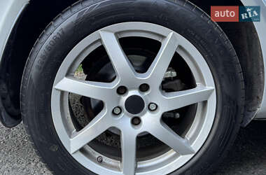 Лифтбек Skoda Octavia 2010 в 