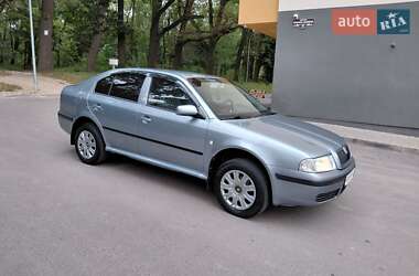 Лифтбек Skoda Octavia 2006 в 