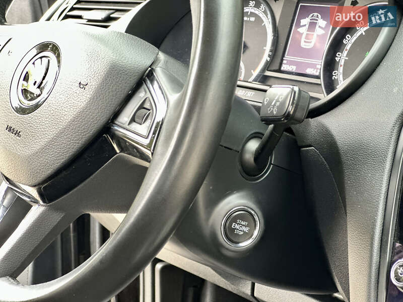 Лифтбек Skoda Octavia 2019 в Луцке