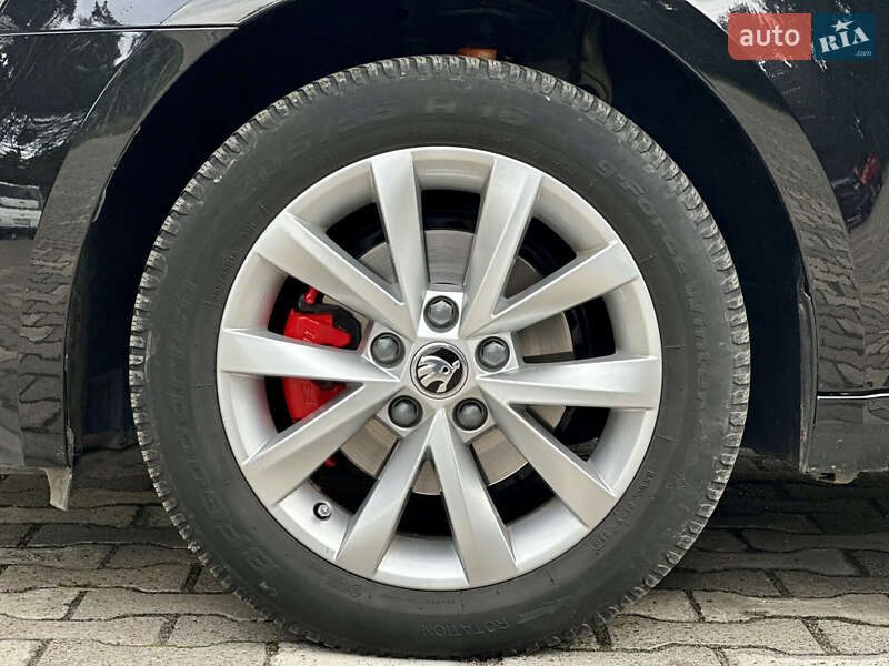 Лифтбек Skoda Octavia 2019 в Луцке