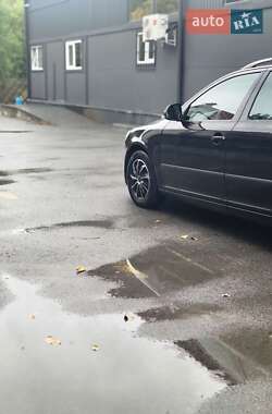Универсал Skoda Octavia 2011 в 