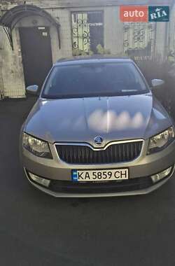 Лифтбек Skoda Octavia 2013 в 