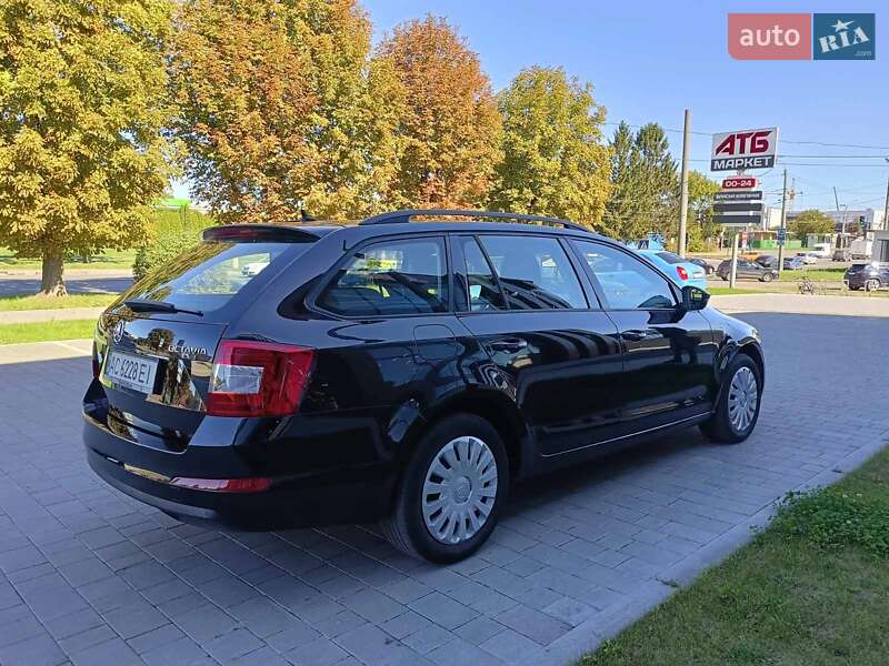 Універсал Skoda Octavia 2014 в Луцьку