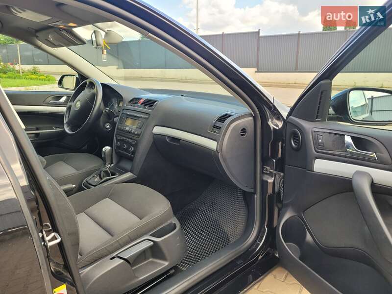 Ліфтбек Skoda Octavia 2007 в Рожище