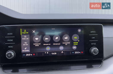 Лифтбек Skoda Octavia 2022 в 