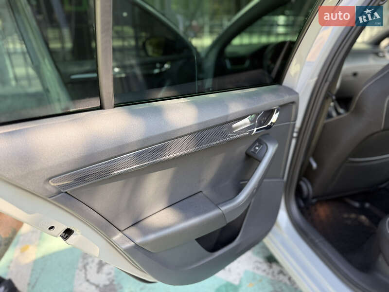 Універсал Skoda Octavia 2019 в Києві фото 30 Універсал Skoda Octavia 2019 в Києві