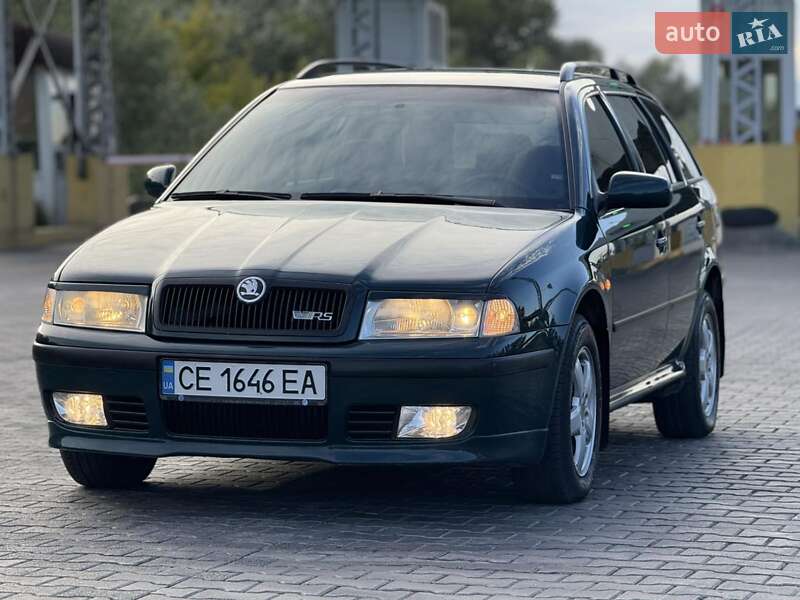Універсал Skoda Octavia 2001 в Чернівцях
