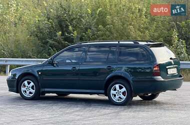 Универсал Skoda Octavia 2001 в 