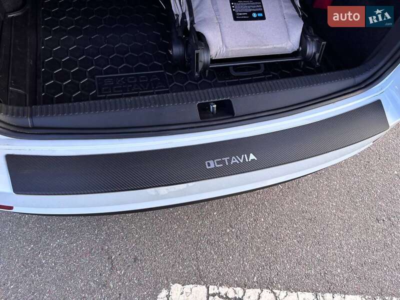 Універсал Skoda Octavia 2018 в Ромнах