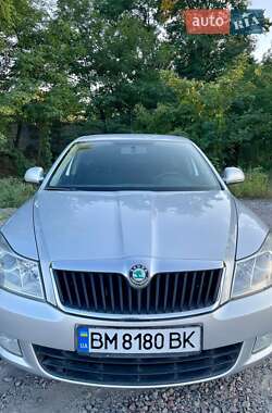 Лифтбек Skoda Octavia 2010 в Тростянце