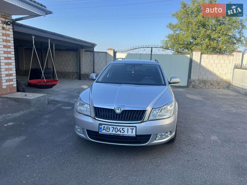 Універсал Skoda Octavia 2012 в Вінниці