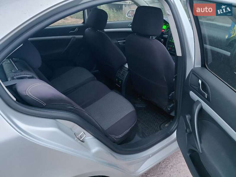 Лифтбек Skoda Octavia 2008 в Полтаве фото 4 Лифтбек Skoda Octavia 2008 в Полтаве