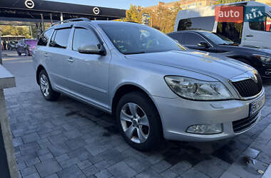 Универсал Skoda Octavia 2008 в Ровно
