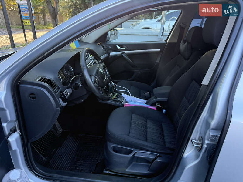 Универсал Skoda Octavia 2008 в Ровно