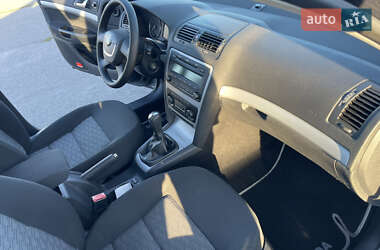 Лифтбек Skoda Octavia 2010 в 