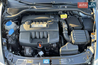Лифтбек Skoda Octavia 2010 в 