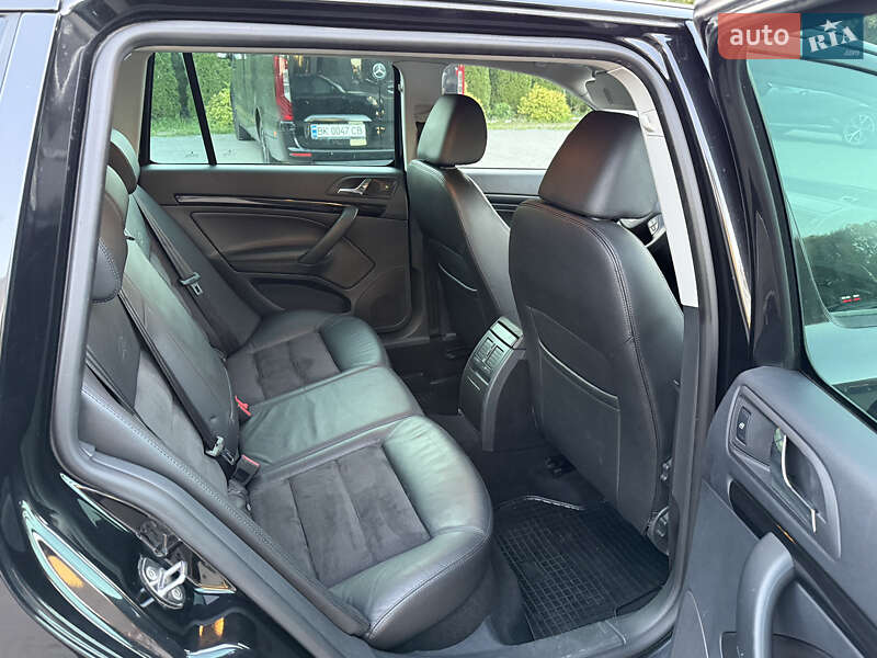 Универсал Skoda Octavia 2011 в Ровно