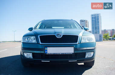 Універсал Skoda Octavia 2006 в Черкасах