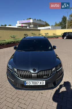 Універсал Skoda Octavia 2017 в Виноградові