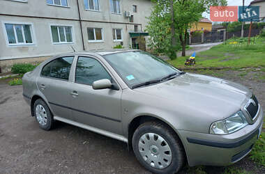 Лифтбек Skoda Octavia 2008 в Рогатине