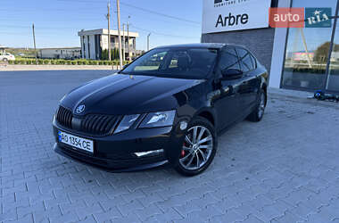 Лифтбек Skoda Octavia 2019 в Ужгороде