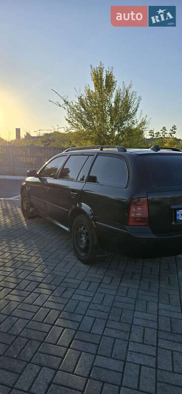 Универсал Skoda Octavia 2005 в Запорожье