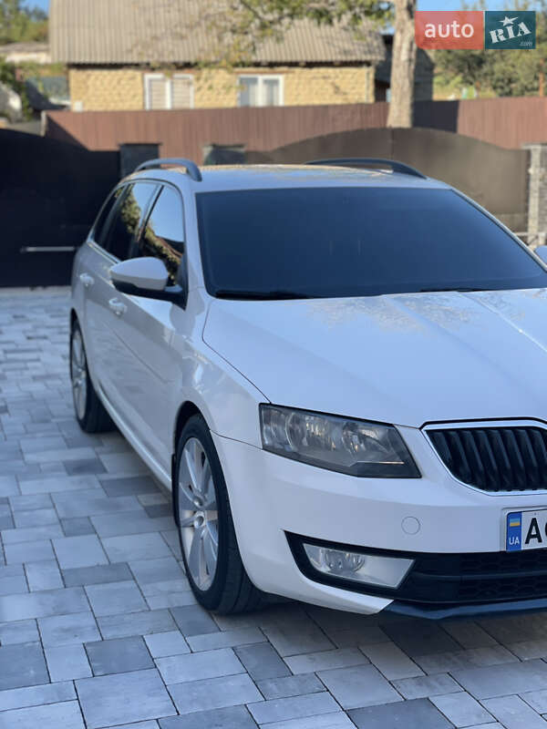 Универсал Skoda Octavia 2013 в Виноградове
