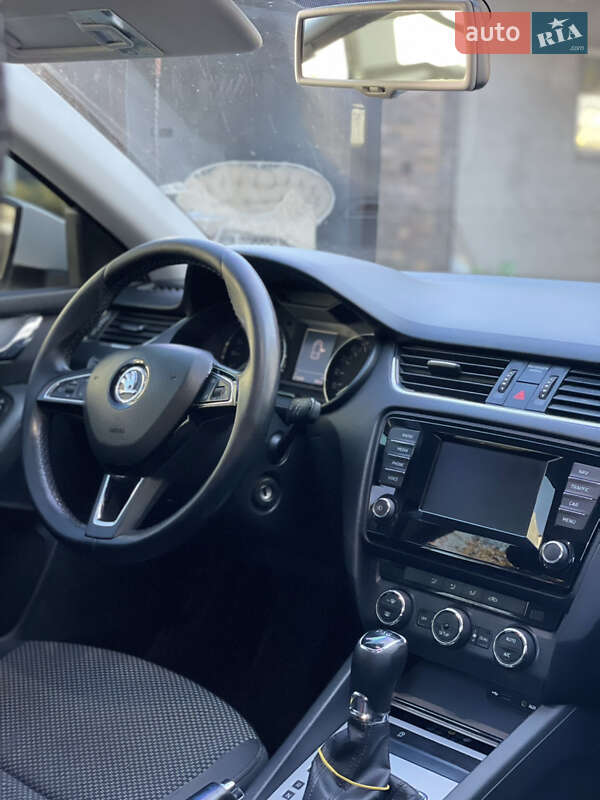 Универсал Skoda Octavia 2013 в Виноградове