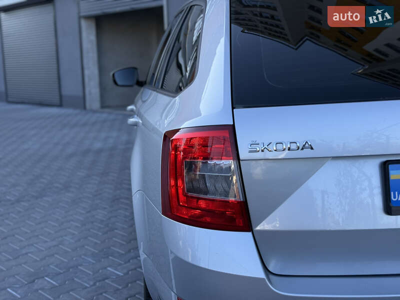 Универсал Skoda Octavia 2015 в Хмельницком
