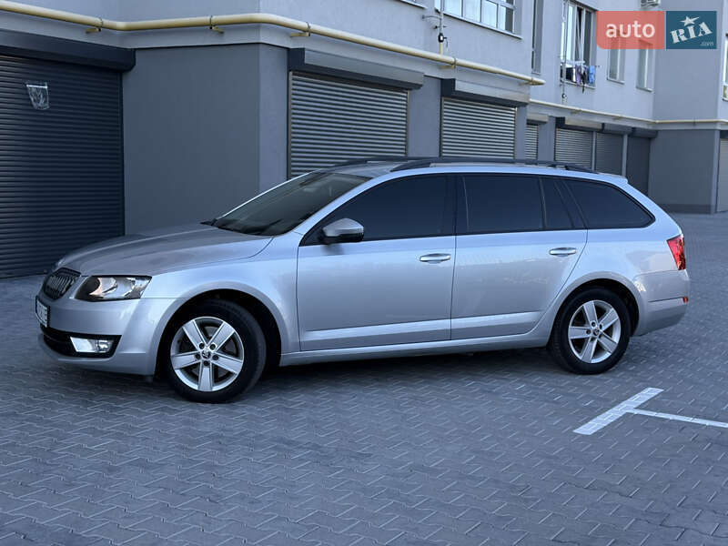 Универсал Skoda Octavia 2015 в Хмельницком