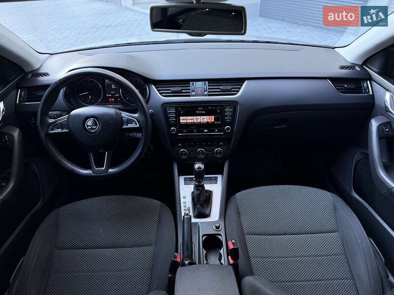 Универсал Skoda Octavia 2015 в Хмельницком