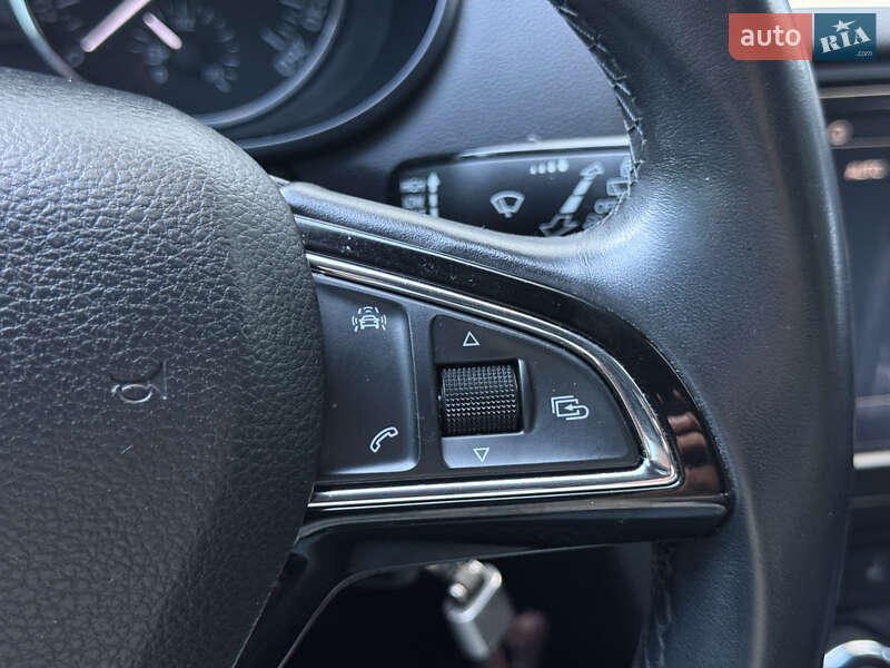 Универсал Skoda Octavia 2015 в Хмельницком