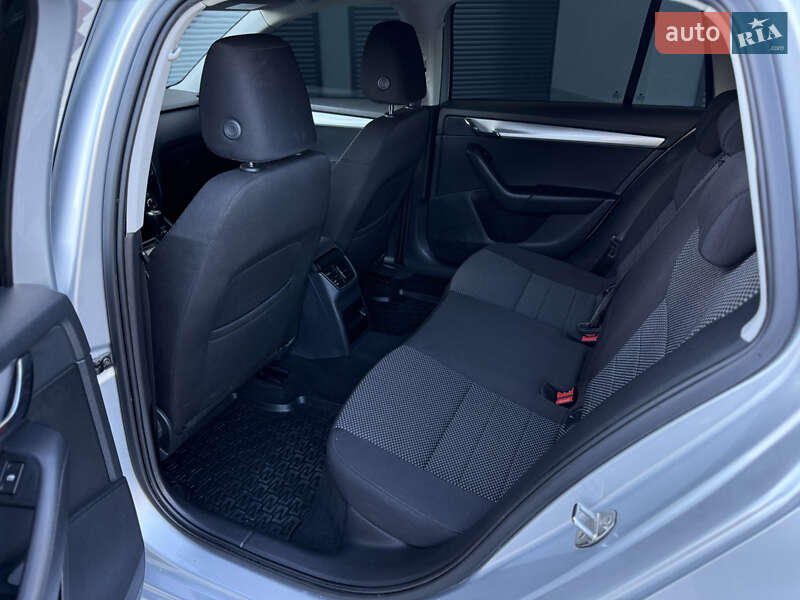 Универсал Skoda Octavia 2015 в Хмельницком