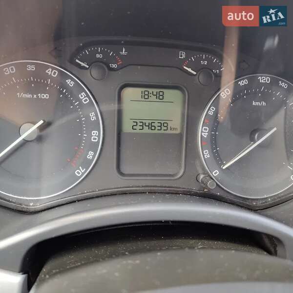 Універсал Skoda Octavia 2006 в Сумах