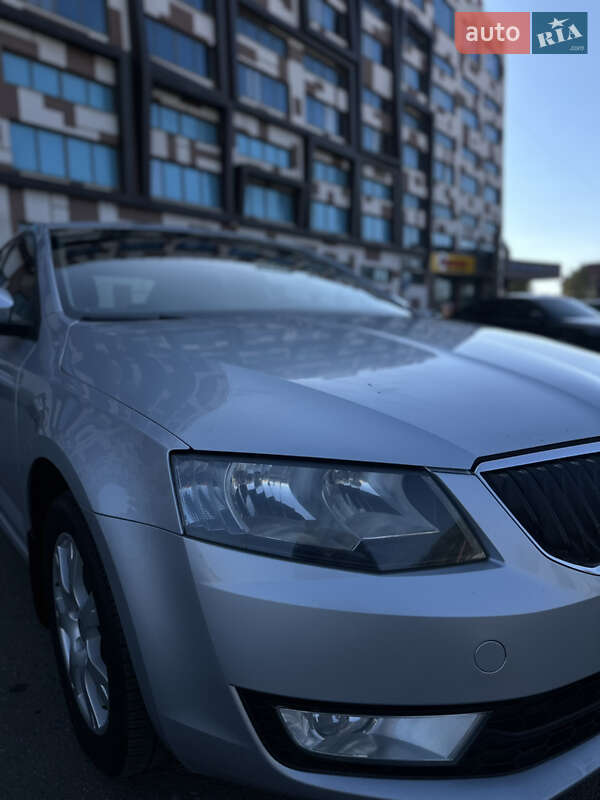 Лифтбек Skoda Octavia 2013 в Николаеве фото 4 Лифтбек Skoda Octavia 2013 в Николаеве