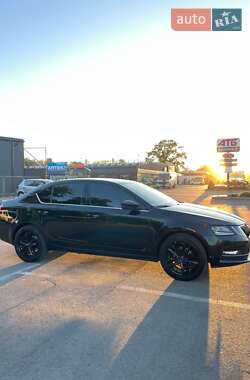 Ліфтбек Skoda Octavia 2017 в Умані