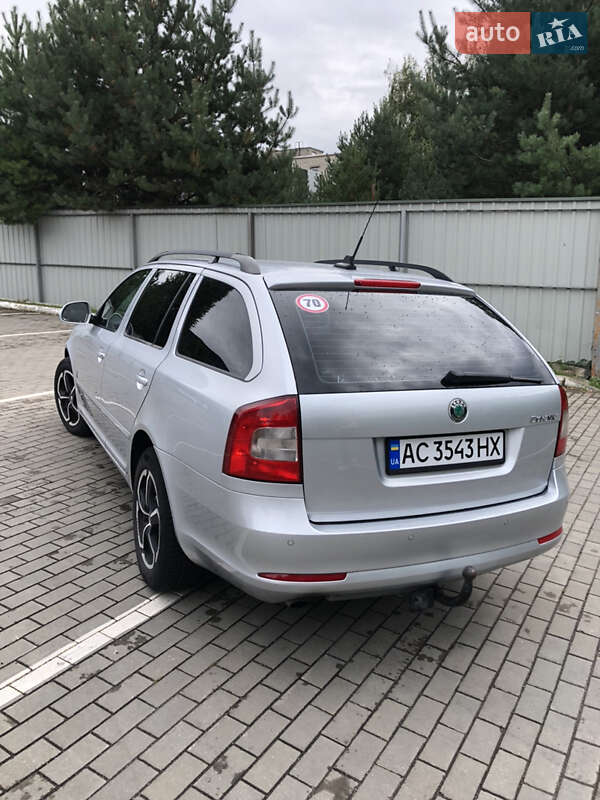 Універсал Skoda Octavia 2010 в Цумані