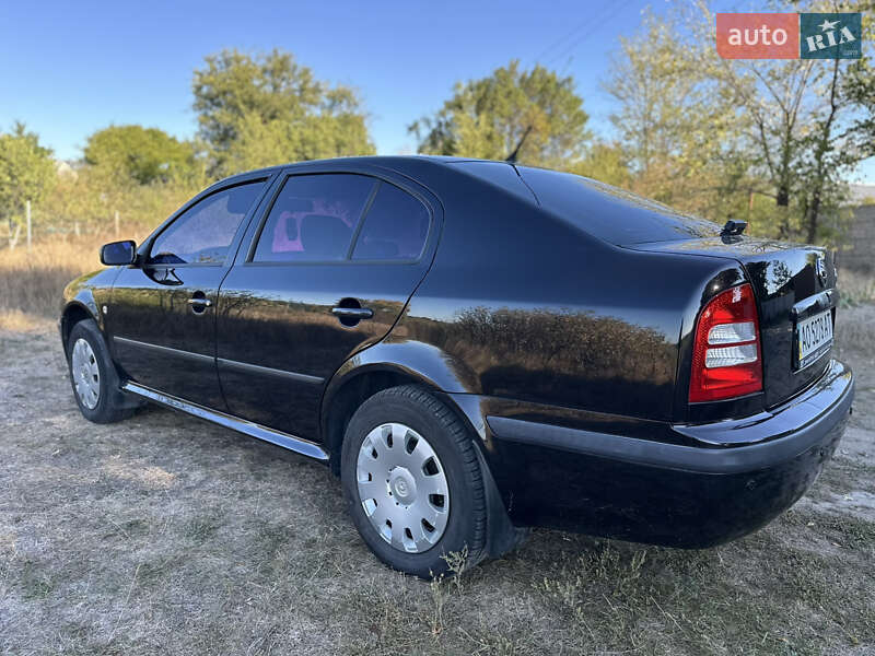 Лифтбек Skoda Octavia 2008 в Днепре