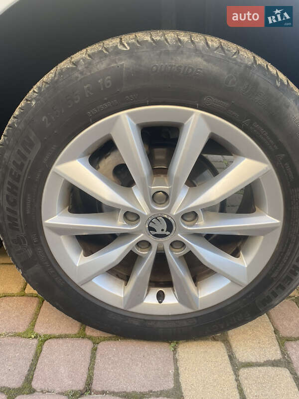 Универсал Skoda Octavia 2015 в Хусте фото 20 Универсал Skoda Octavia 2015 в Хусте